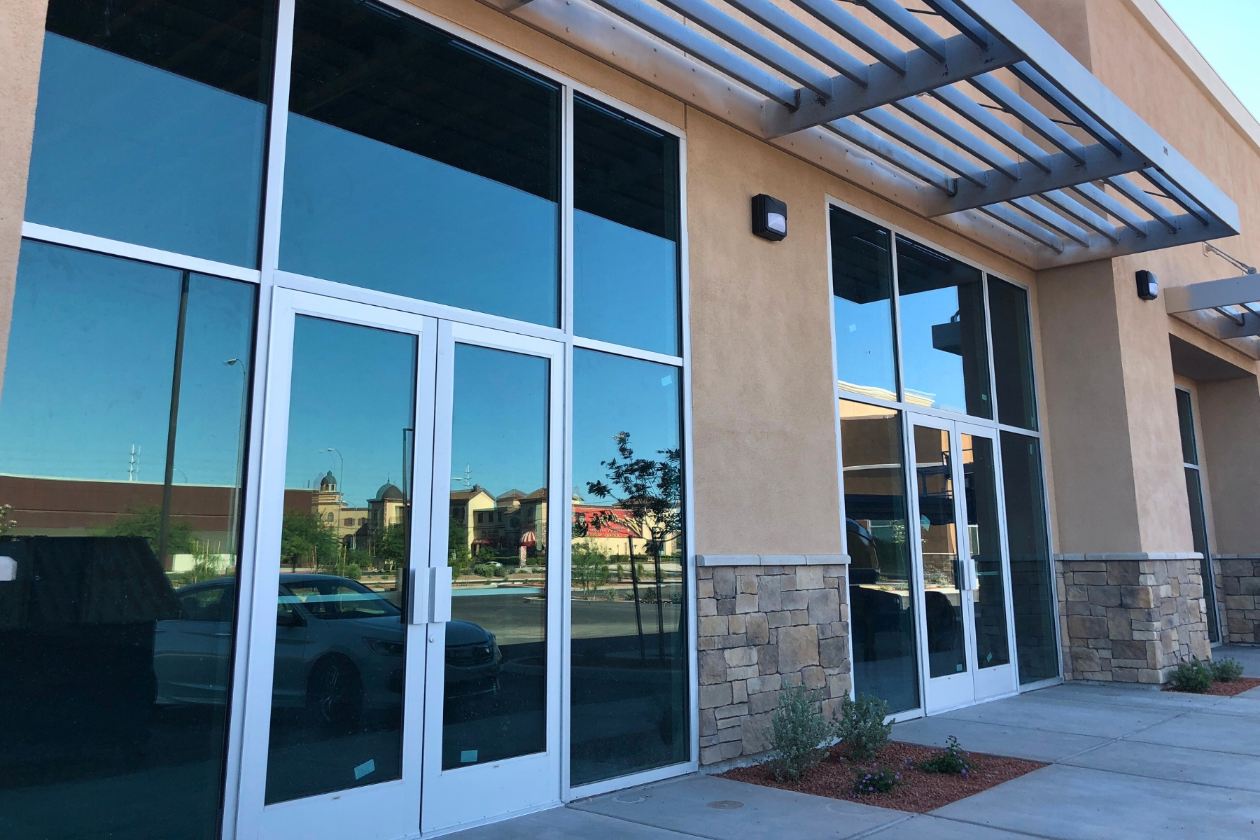 The Significance of Door Maintenance in Ensuring Hygienic Retail Environments