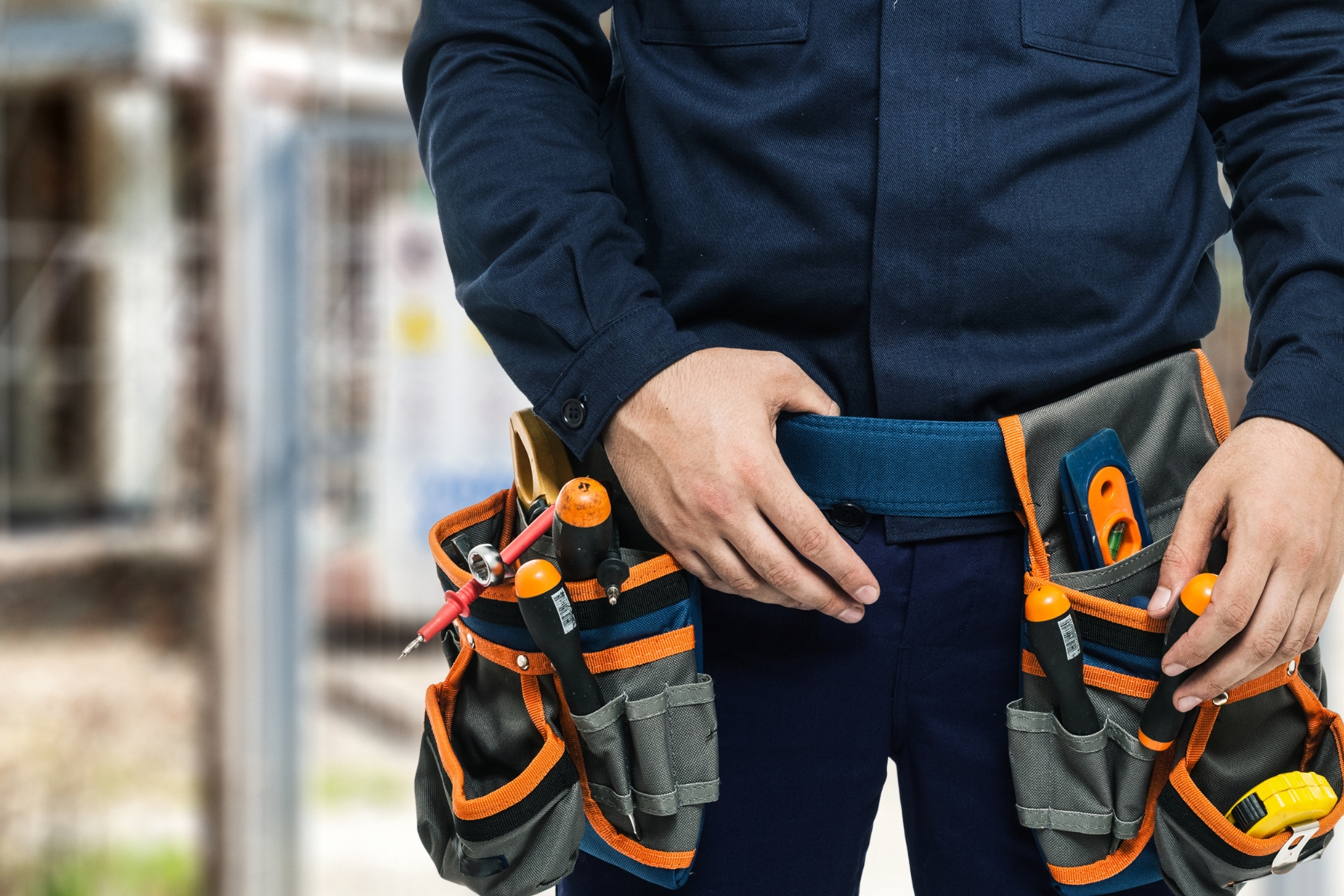 The Value of a Skilled Handyman in Comprehensive Facility Maintenance
