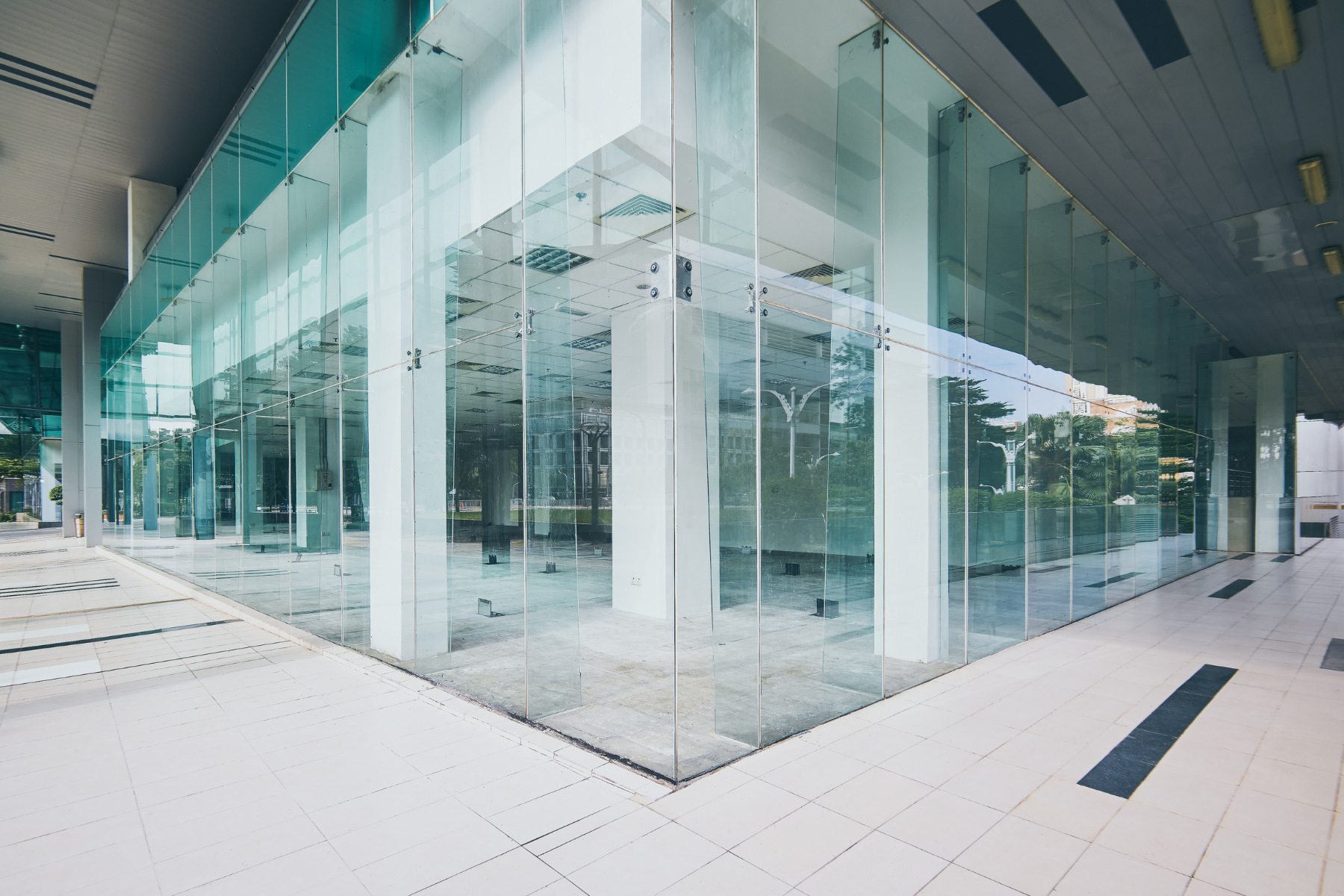 Routine Checks for Doors and Glass in Commercial Settings for Safety and Security